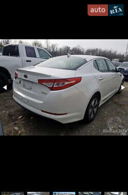 Седан Kia Optima 2011 в 