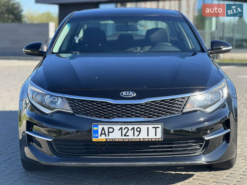 Седан Kia Optima 2017 в Львове