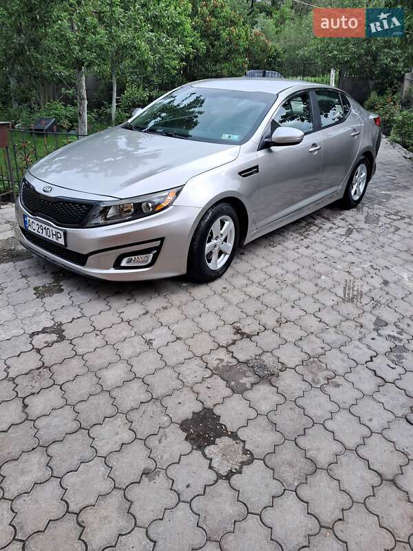 Седан Kia Optima 2014 в Луцке