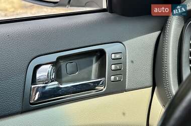 Седан Kia Optima 2013 в 