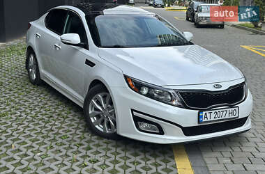 Седан Kia Optima 2013 в 