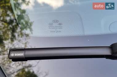 Седан Kia Optima 2014 в 