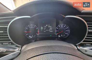 Седан Kia Optima 2014 в 