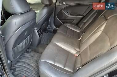 Седан Kia Optima 2014 в 