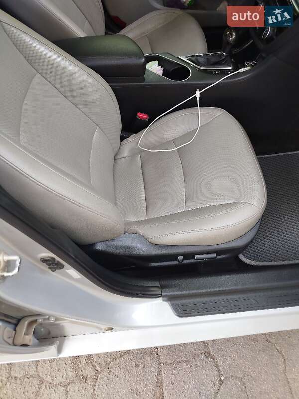 Седан Kia Optima 2013 в Одессе