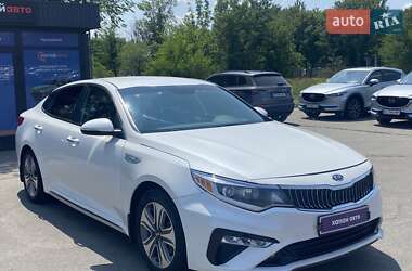 Седан Kia Optima 2017 в 