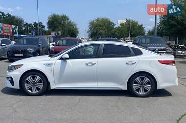 Седан Kia Optima 2017 в 