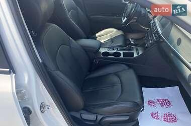 Седан Kia Optima 2017 в 