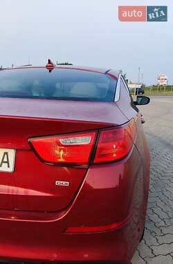 Седан Kia Optima 2015 в 