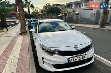 Седан Kia Optima 2017 в Львове