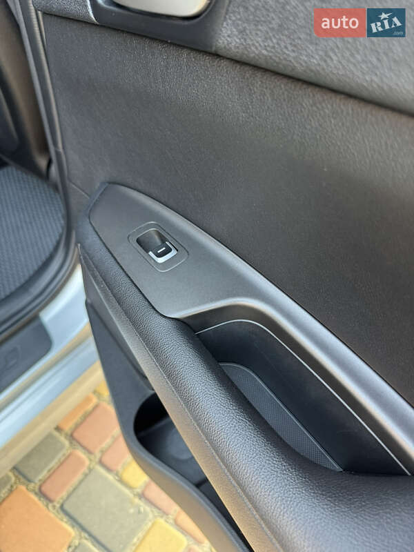 Седан Kia Optima 2017 в Умані