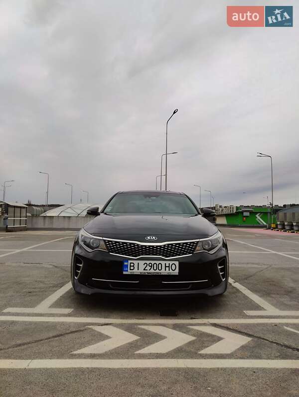 Седан Kia Optima 2017 в Львове