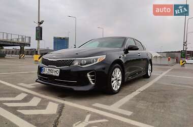 Седан Kia Optima 2017 в 