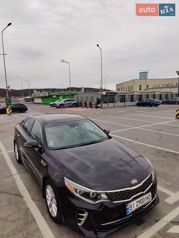 Седан Kia Optima 2017 в Львове