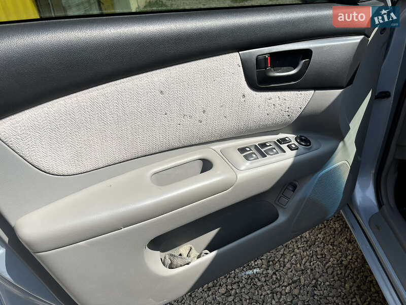 Седан Kia Optima 2007 в Межовій