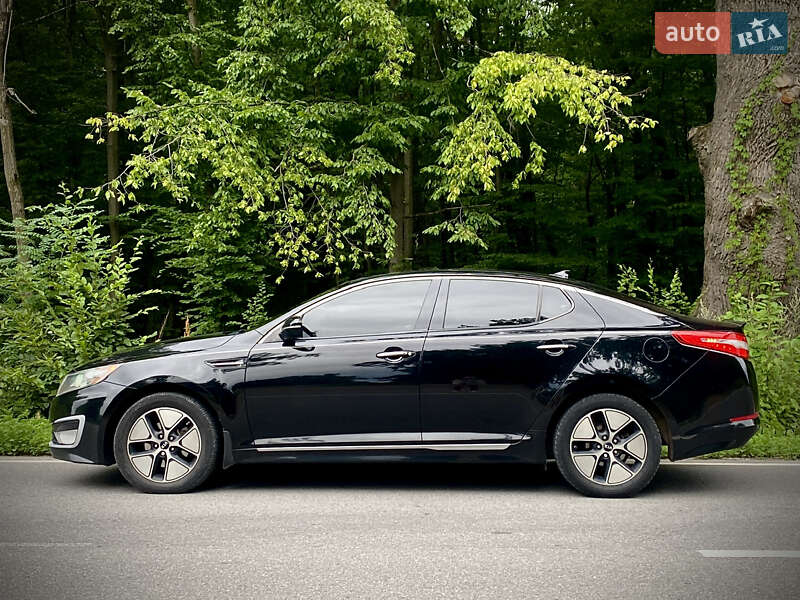 Седан Kia Optima 2011 в Виннице