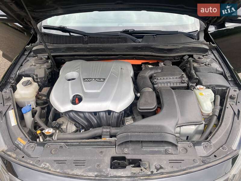 Седан Kia Optima 2014 в Киеве