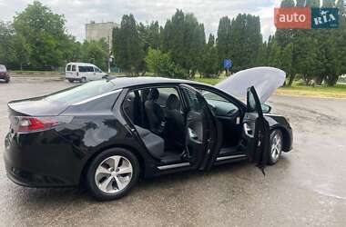 Седан Kia Optima 2014 в Києві