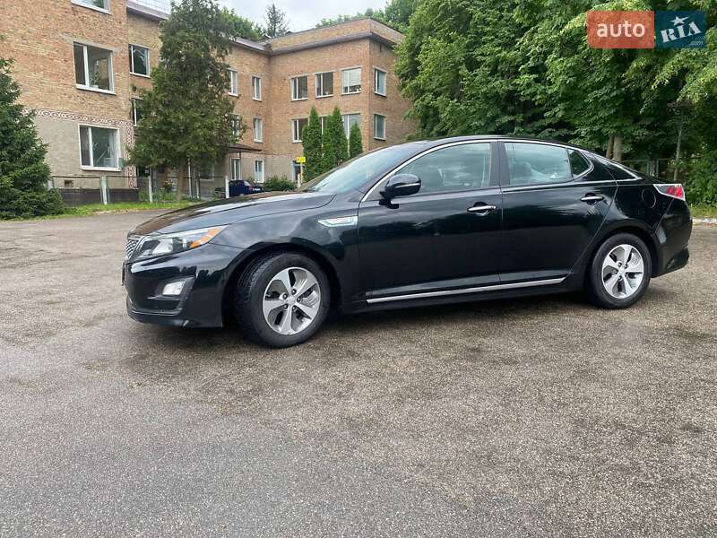 Седан Kia Optima 2014 в Киеве