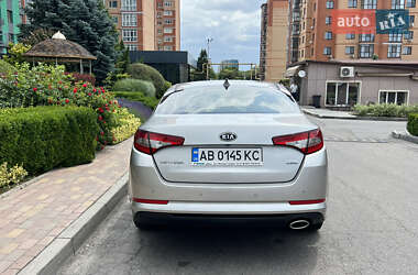 Седан Kia Optima 2012 в 