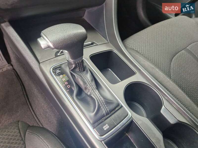 Седан Kia Optima 2016 в Бородянці