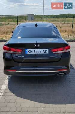 Седан Kia Optima 2017 в Павлограді