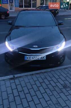 Седан Kia Optima 2017 в Павлограді
