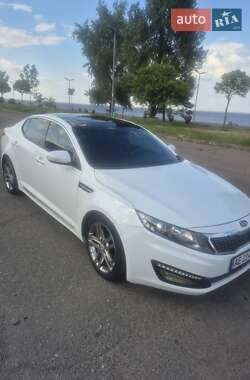 Седан Kia Optima 2012 в Черкассах