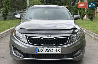 Седан Kia Optima 2012 в 