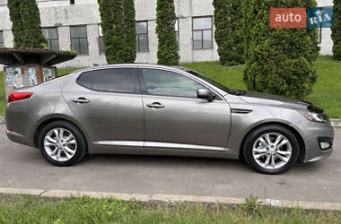 Седан Kia Optima 2012 в 