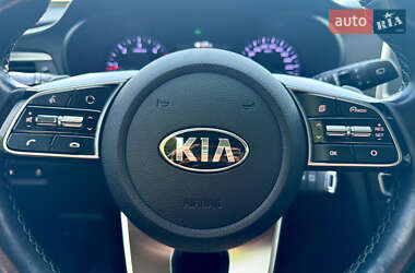Универсал Kia Optima 2019 в 