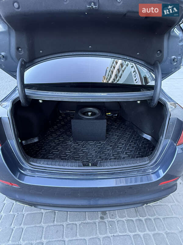 Седан Kia Optima 2014 в Львові фото 9 Седан Kia Optima 2014 в Львові