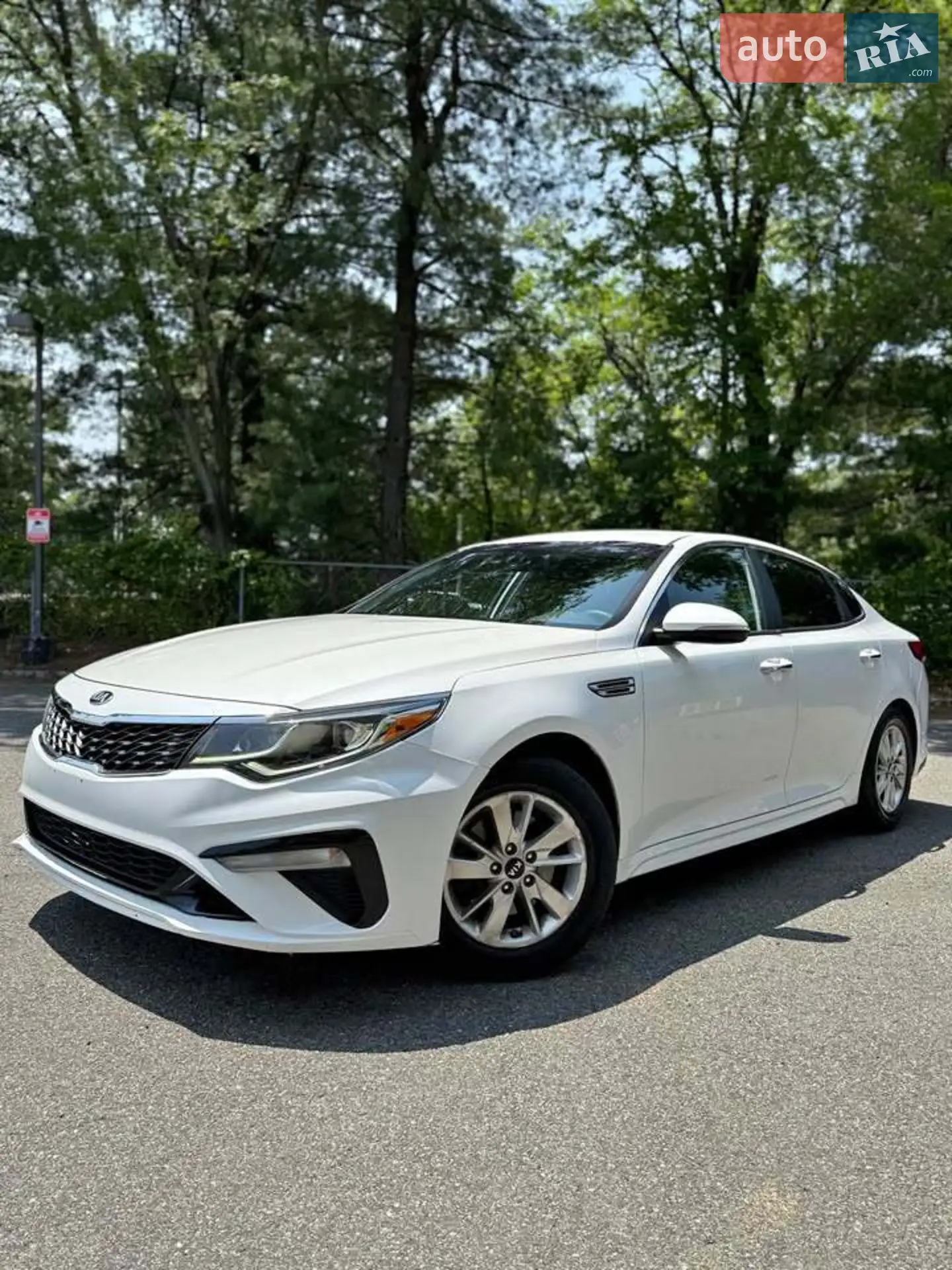 2018 Kia Optima - фото 1