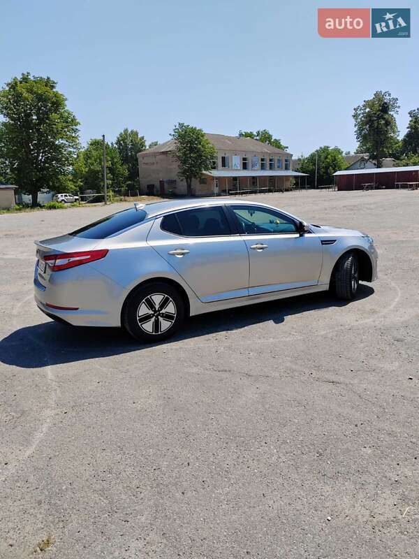 Седан Kia Optima 2012 в Новой Ушице