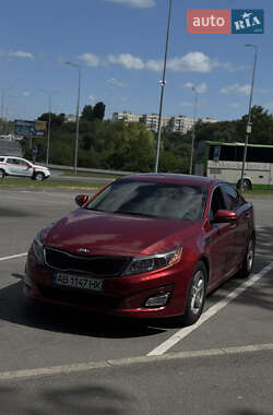 Седан Kia Optima 2014 в 