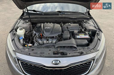 Седан Kia Optima 2015 в 