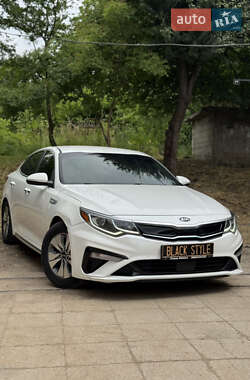 Седан Kia Optima 2019 в 