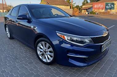 Седан Kia Optima 2016 в Козельщине