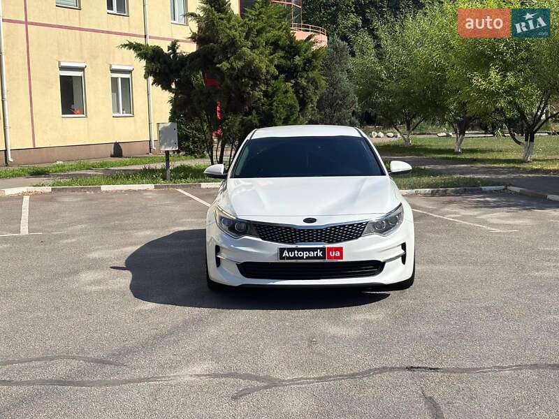 Седан Kia Optima 2016 в Запорожье