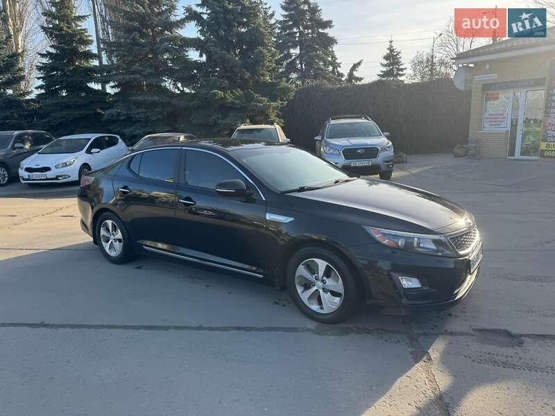 Седан Kia Optima 2015 в Днепре