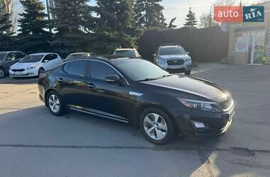 Седан Kia Optima 2015 в 