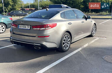 Седан Kia Optima 2018 в 