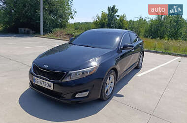 Седан Kia Optima 2015 в Запорожье