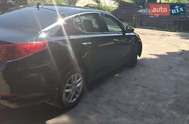 Седан Kia Optima 2013 в Днепре