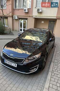 Седан Kia Optima 2013 в Одессе