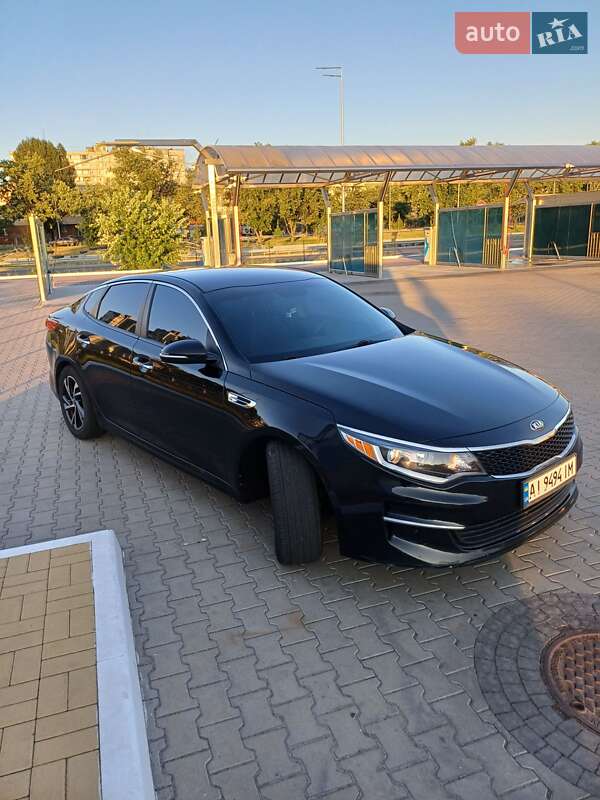 Седан Kia Optima 2017 в Києві
