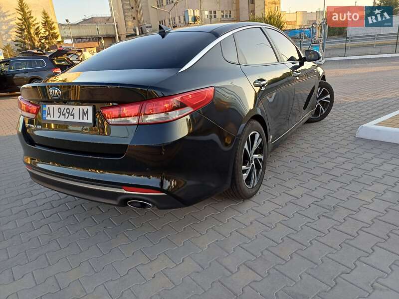 Седан Kia Optima 2017 в Києві