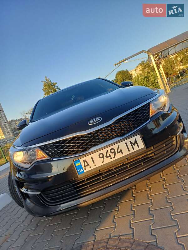 Седан Kia Optima 2017 в Києві
