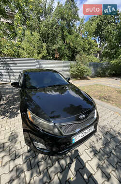 Седан Kia Optima 2014 в Одессе