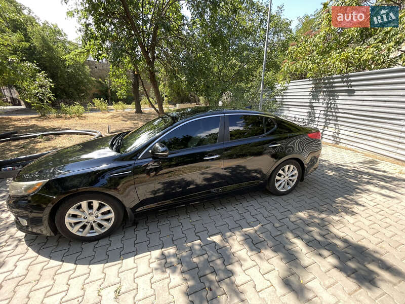 Седан Kia Optima 2014 в Одессе